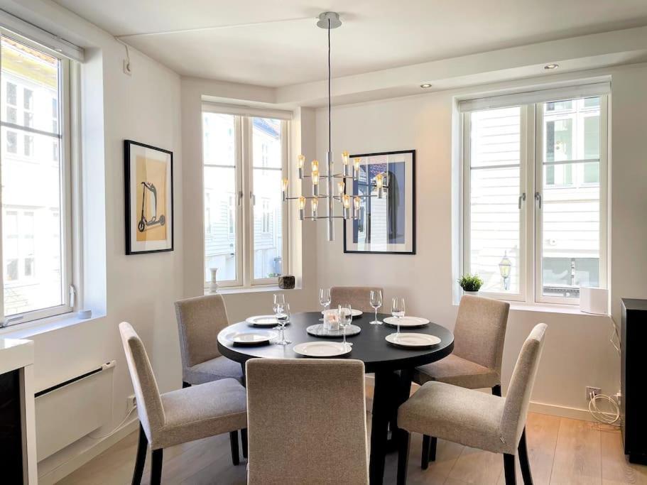 Central City Apt On One Of Bergen'S Finest Streets Экстерьер фото